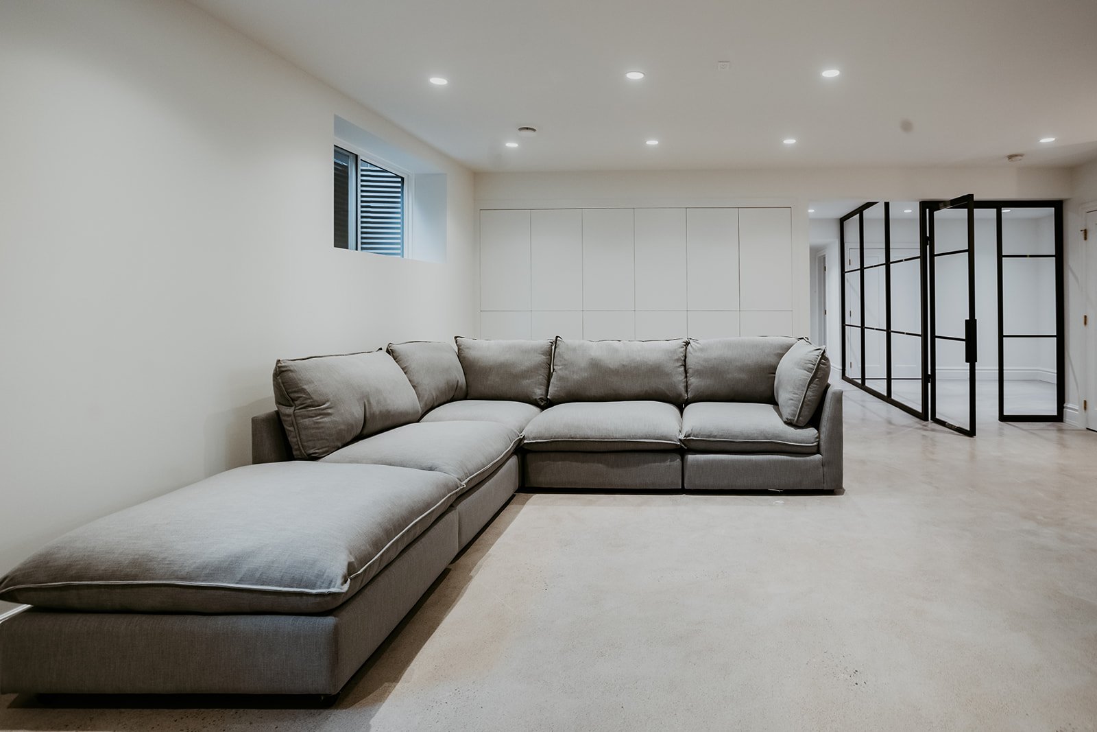 SAM 3817 Basement.jpg