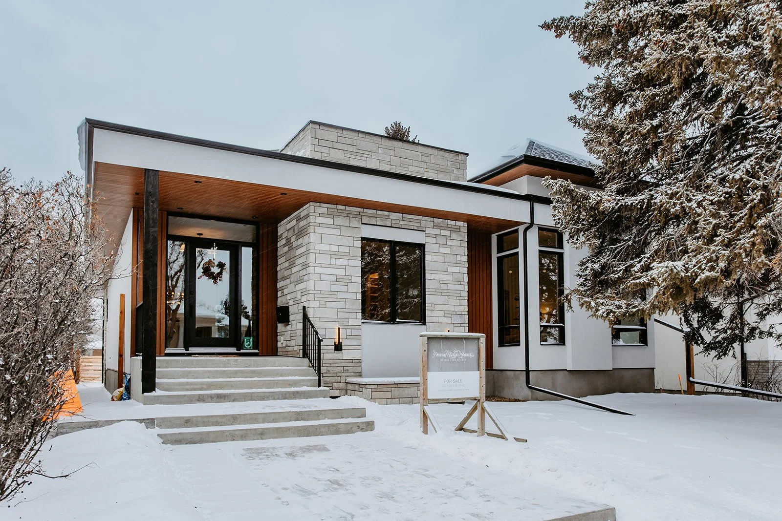 SAM 1403 Exterior.jpg