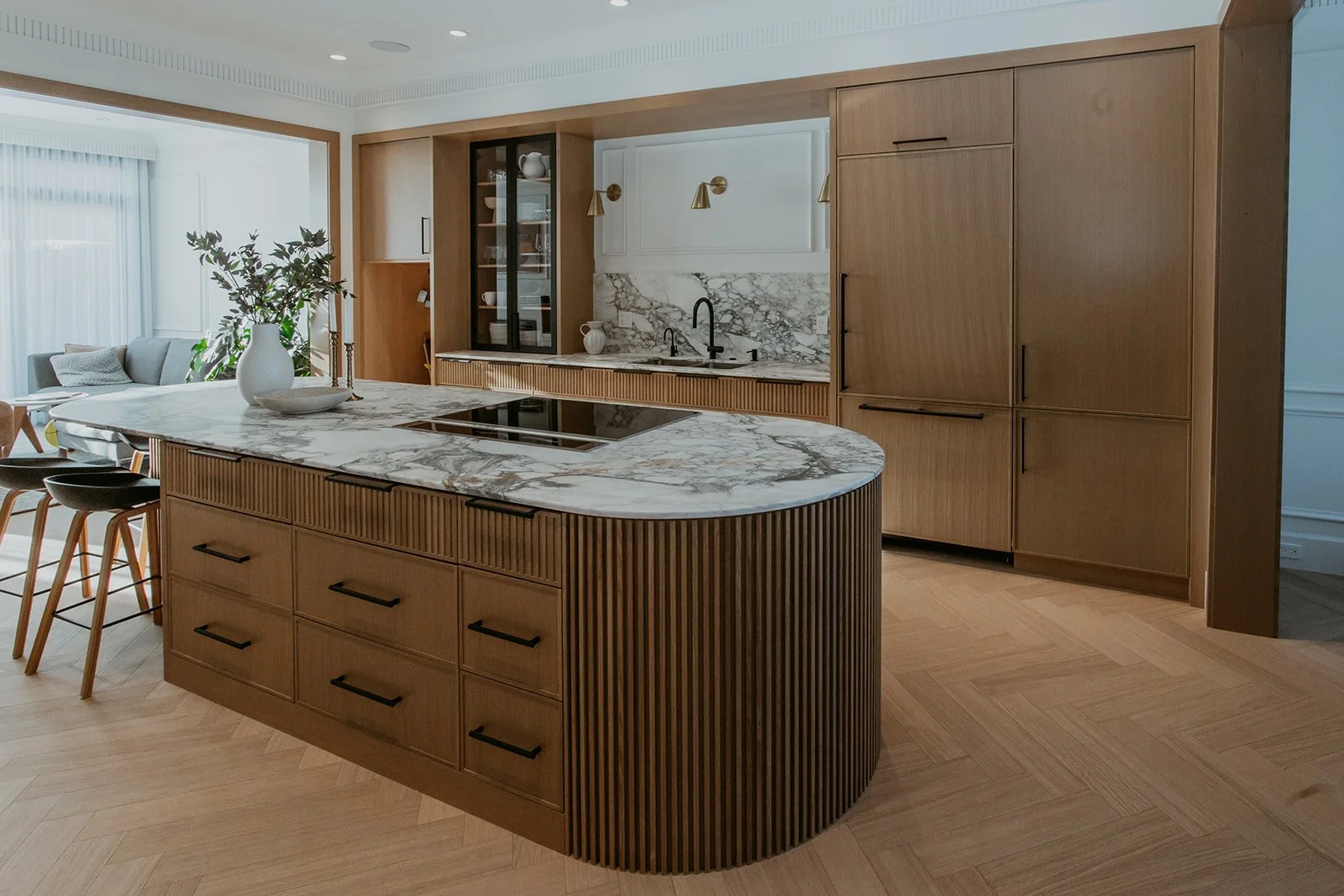 SAM 2131 Kitchen.jpg