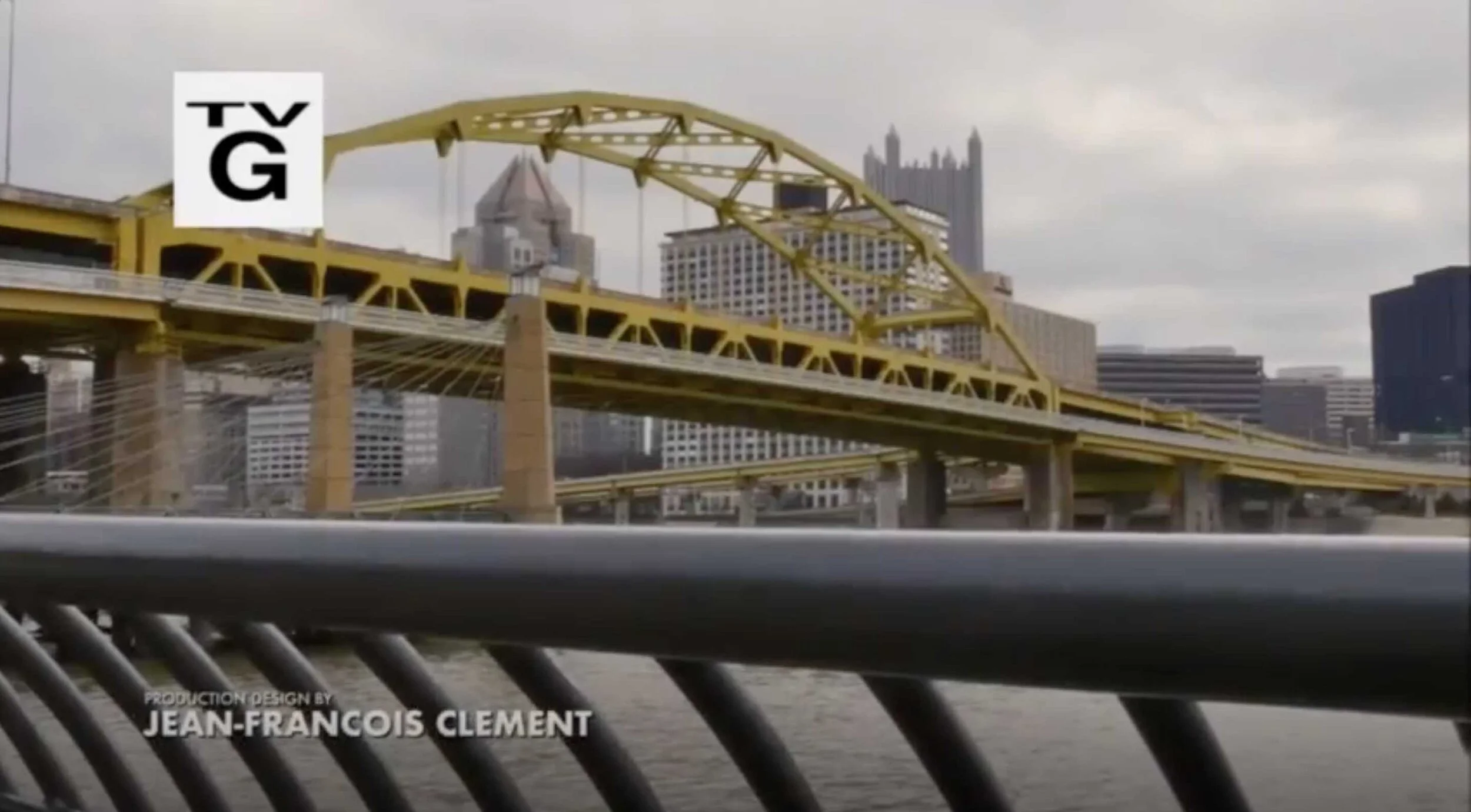 christmas-scavenger-hunt-hallmark-channel-production-designer-jean-francois-clement-2