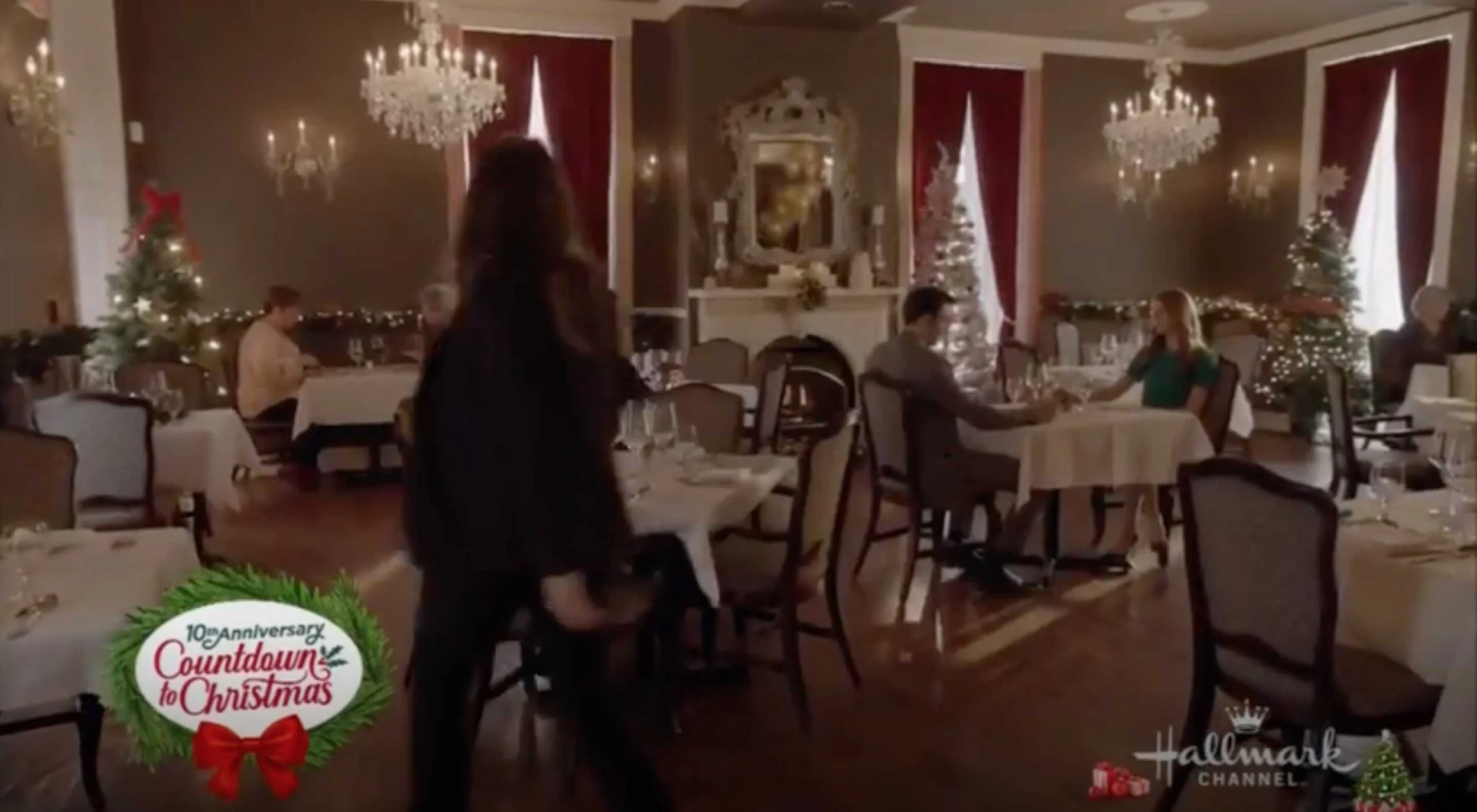 christmas-scavenger-hunt-hallmark-channel-production-designer-jean-francois-clement