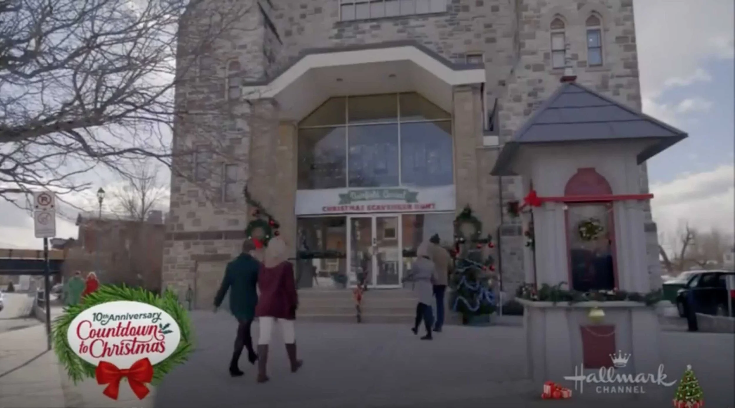 christmas-scavenger-hunt-hallmark-channel-production-designer-jean-francois-clement