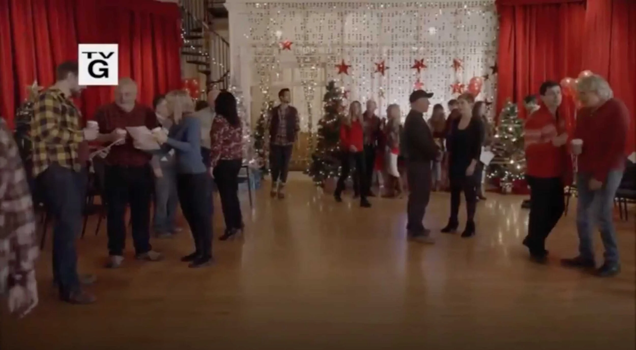 christmas-scavenger-hunt-hallmark-channel-production-designer-jean-francois-clement