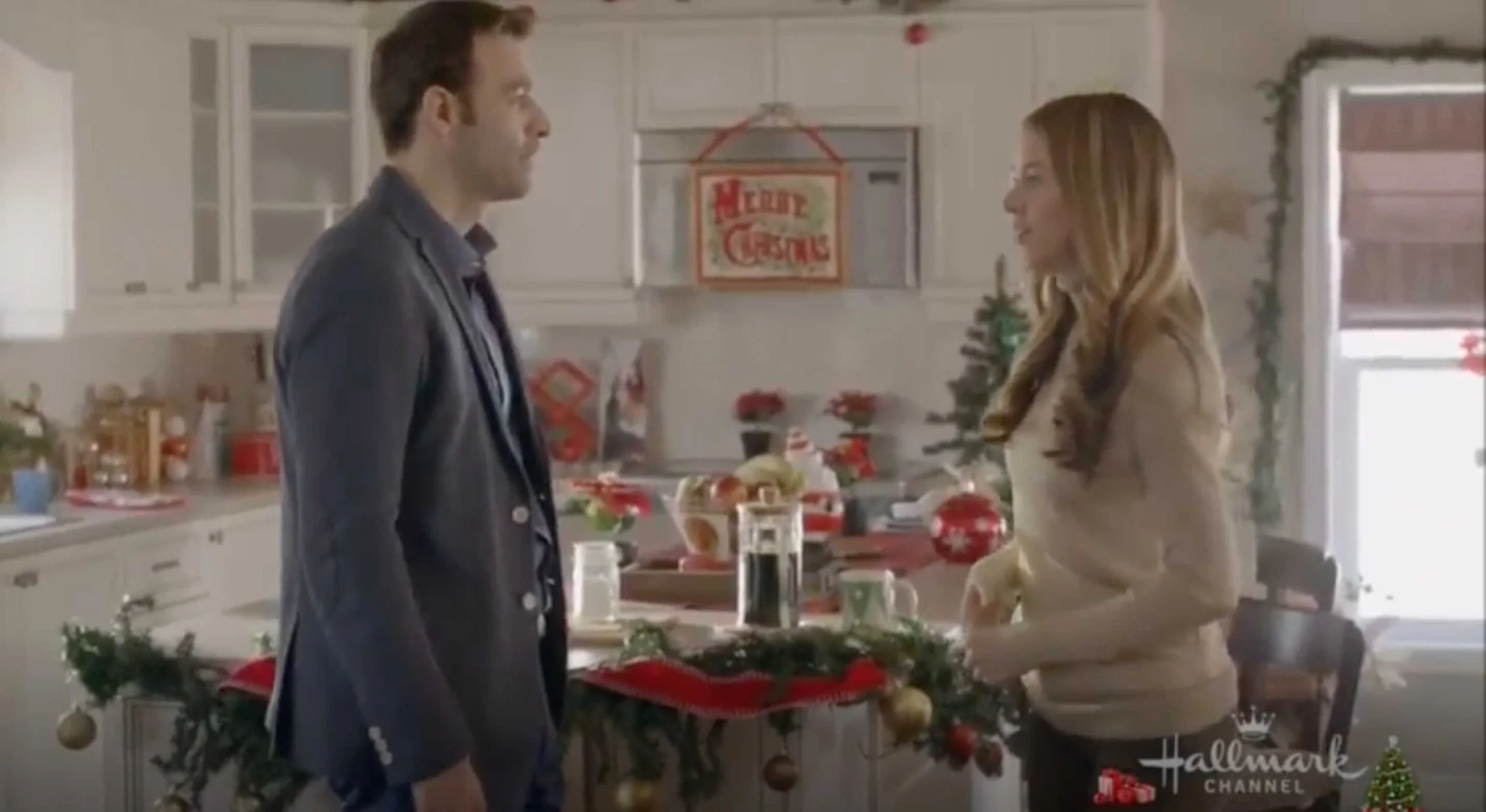 christmas-scavenger-hunt-hallmark-channel-production-designer-jean-francois-clement