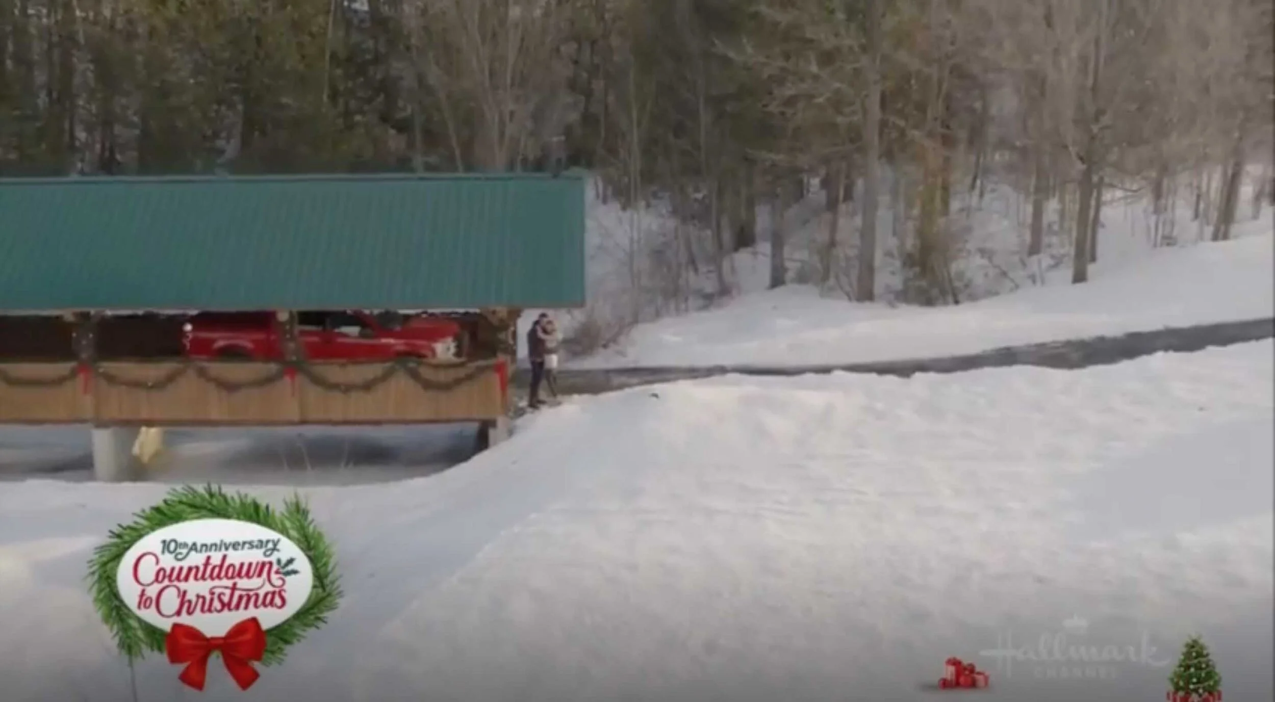 christmas-scavenger-hunt-hallmark-channel-production-designer-jean-francois-clement