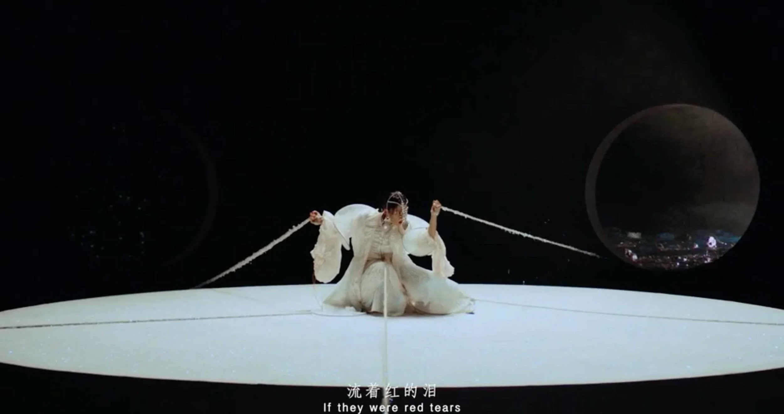bibi-zhou-lunar-videoclip-production-designer-jf-clement