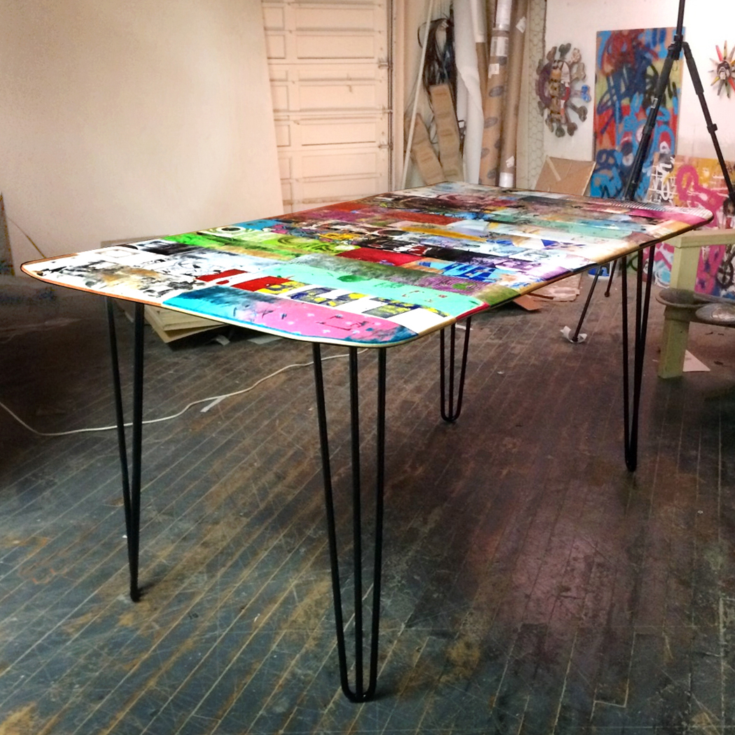KitchenTable_inshop_01b.jpg
