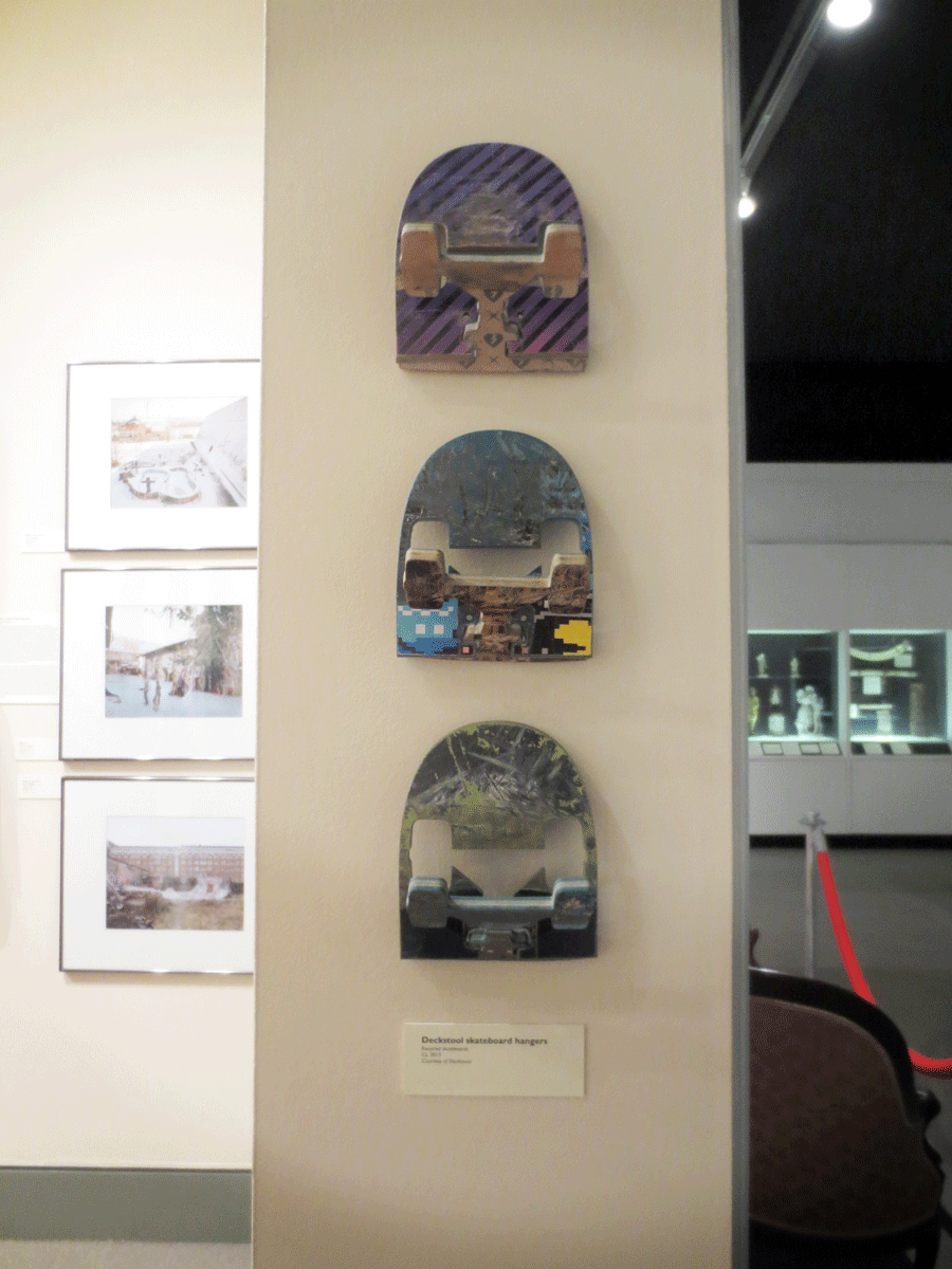 Sidewalksurfing_EverhartMuseum_Deckstool_02.gif