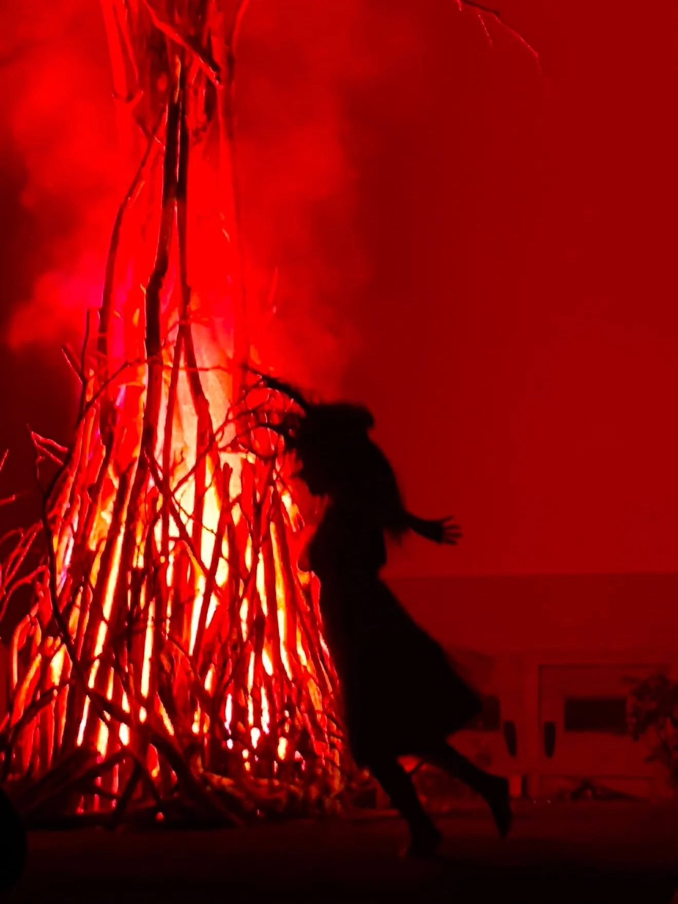 Thank you Patricia for unlocking a new goal accomplished: dancing in front of a lit effigy on the grounds of Hollywood Forever Cemetery in front of hundreds of people! Photos captured by @erinontap and video captured by @letwesentertainyou