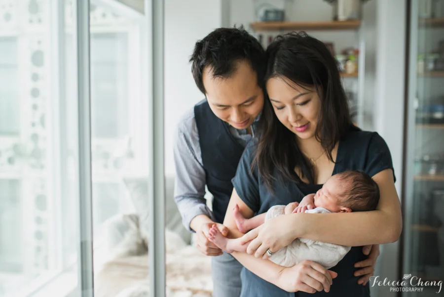 North Vancouver Newborn Lifestyle Photographer | Baby Liam