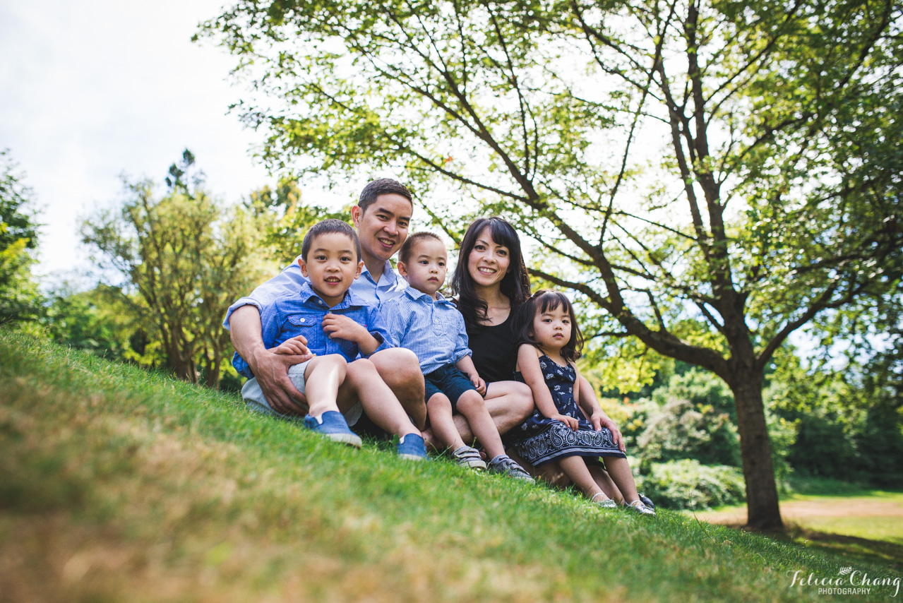 Reunion Family Session at Queen Elizabeth Park | Vancouver Family Photographer