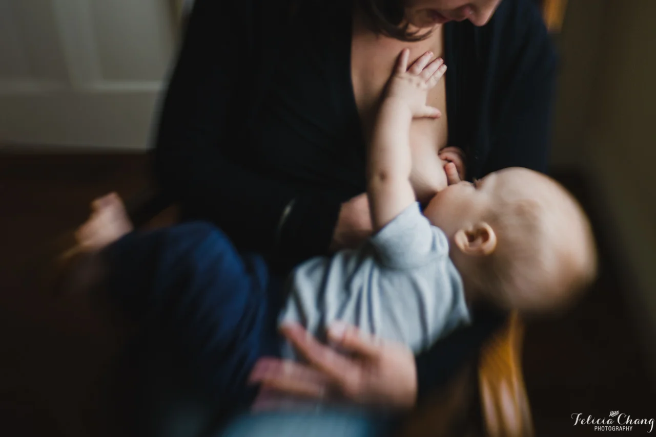Vancouver Breastfeeding Portraits | At-home nursing session