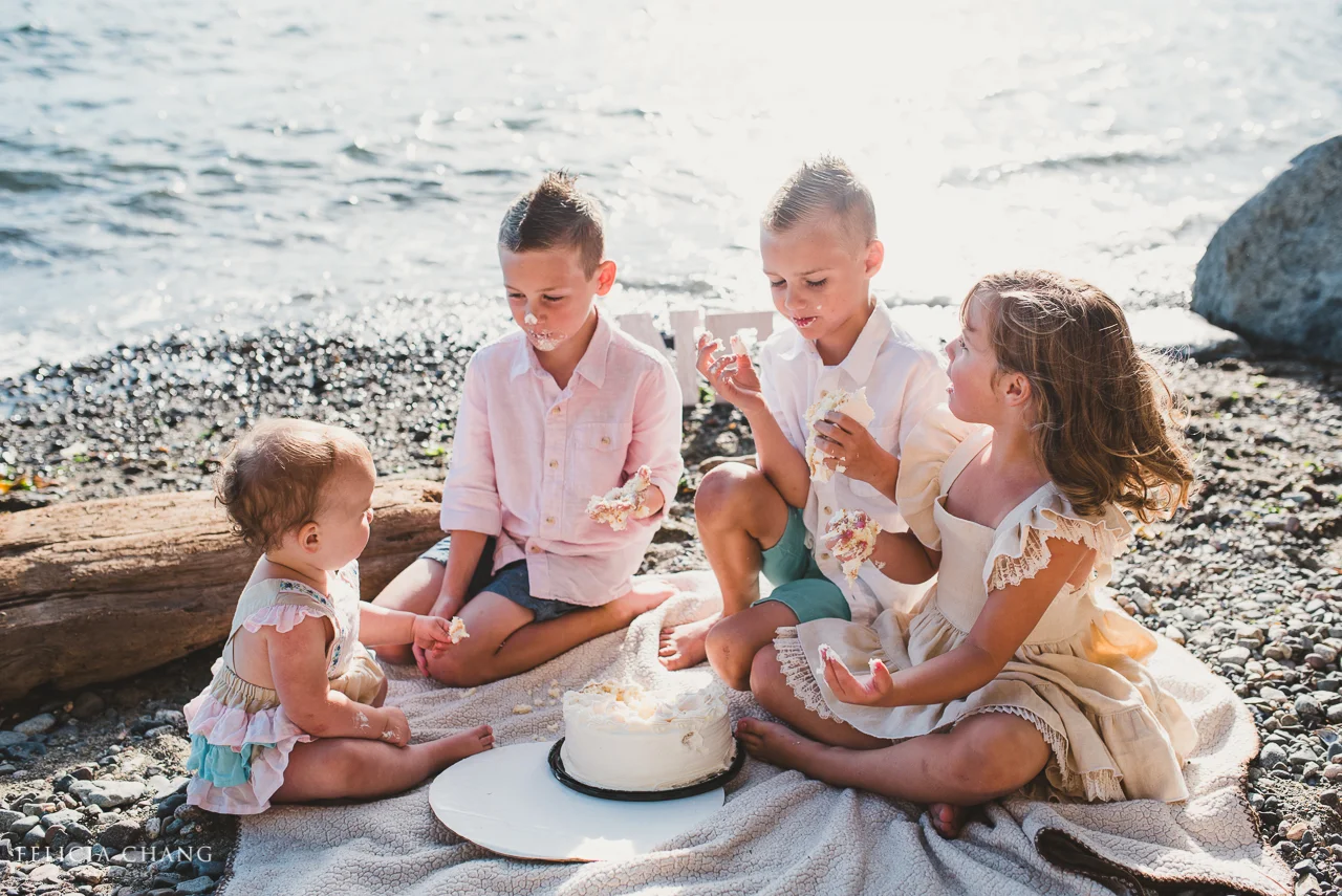 Vancouver Family Photographer | Cake Smash at the Beach