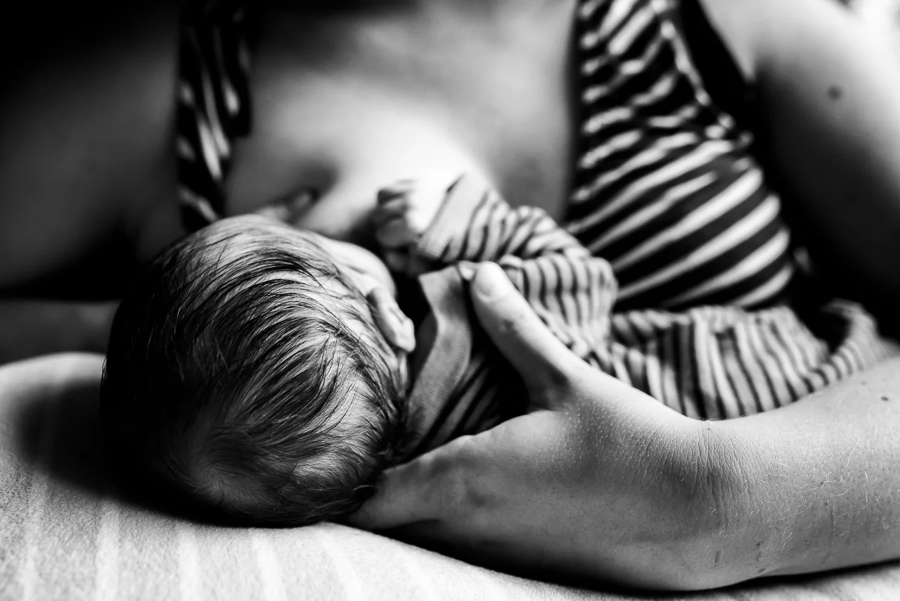 Vancouver Family Photographer | World Breastfeeding Week