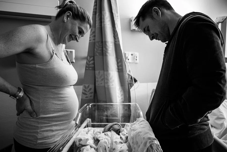 Vancouver Newborn Photography | Hospital to Home for Christmas