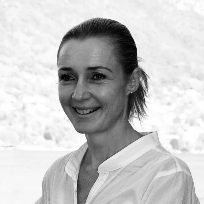 EMMA FEBVRE-RICHARDSEmma Febvre-Richards: Senior lecturer, Massey University Wellington, New Zealand.Emma Febvre-Richards is an artist, whose research sits within the expanded practice of drawing. Engaging ‘Drawing is Thinking’ to combine traditiona…