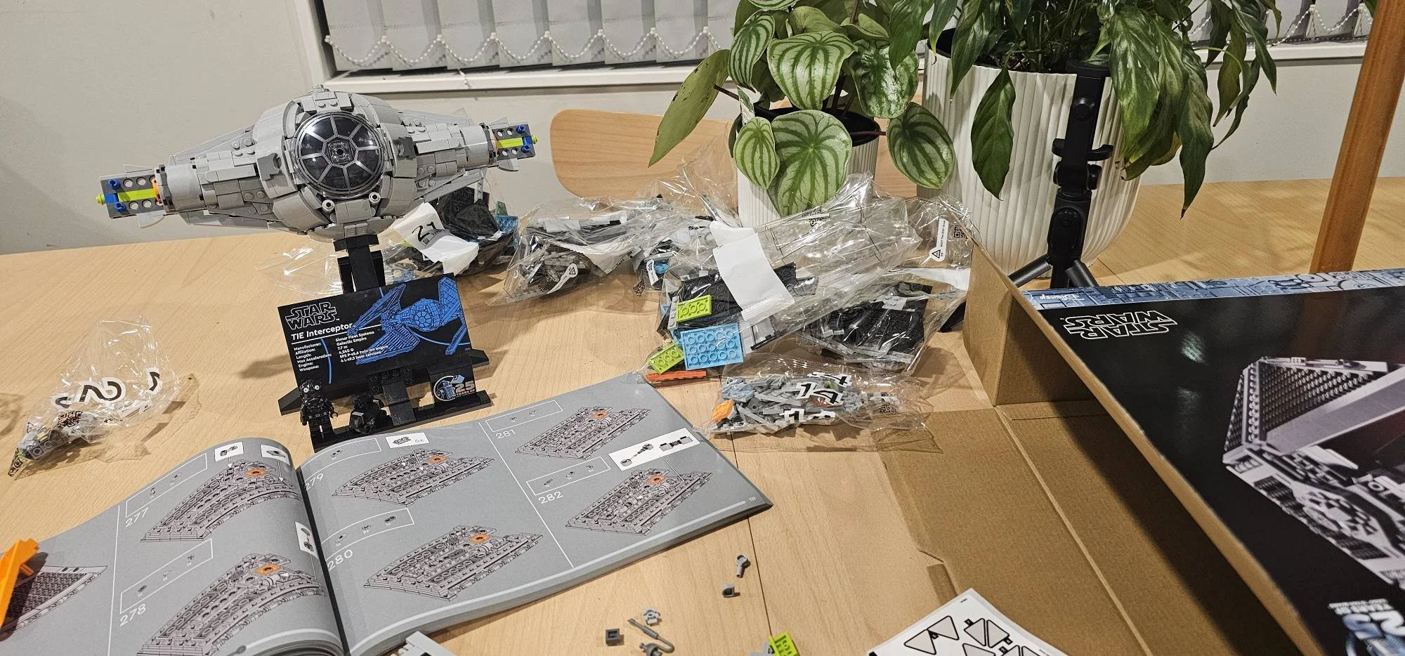 2026-05-04 lego TIE 01.jpg
