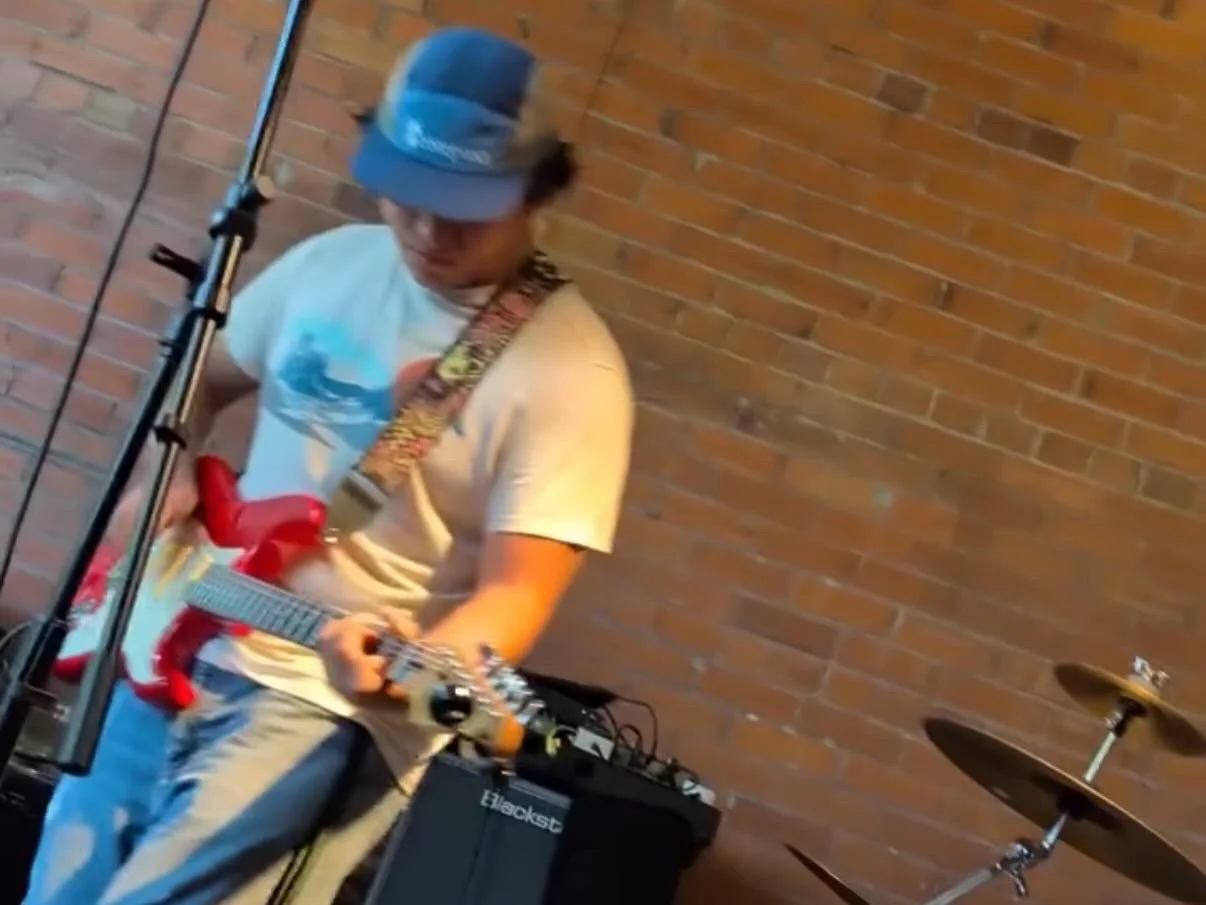 Gio Chavez live Boulder 1.jpeg