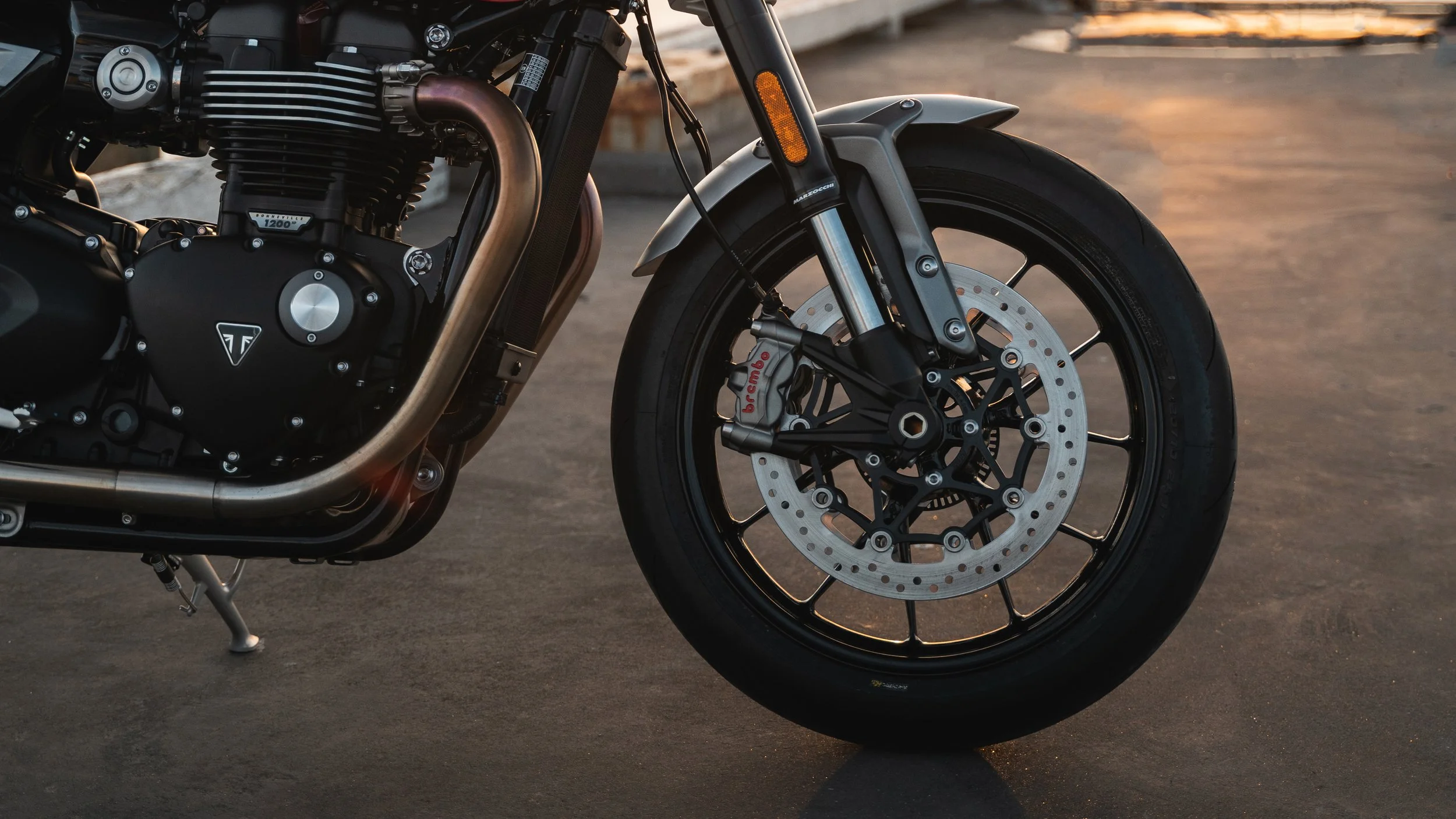 Speed Twin WEBSITE 14.jpg