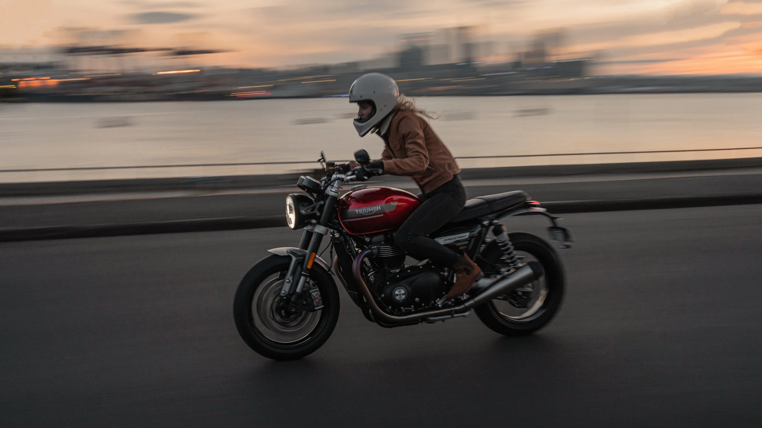 Speed Twin WEBSITE 6.jpg