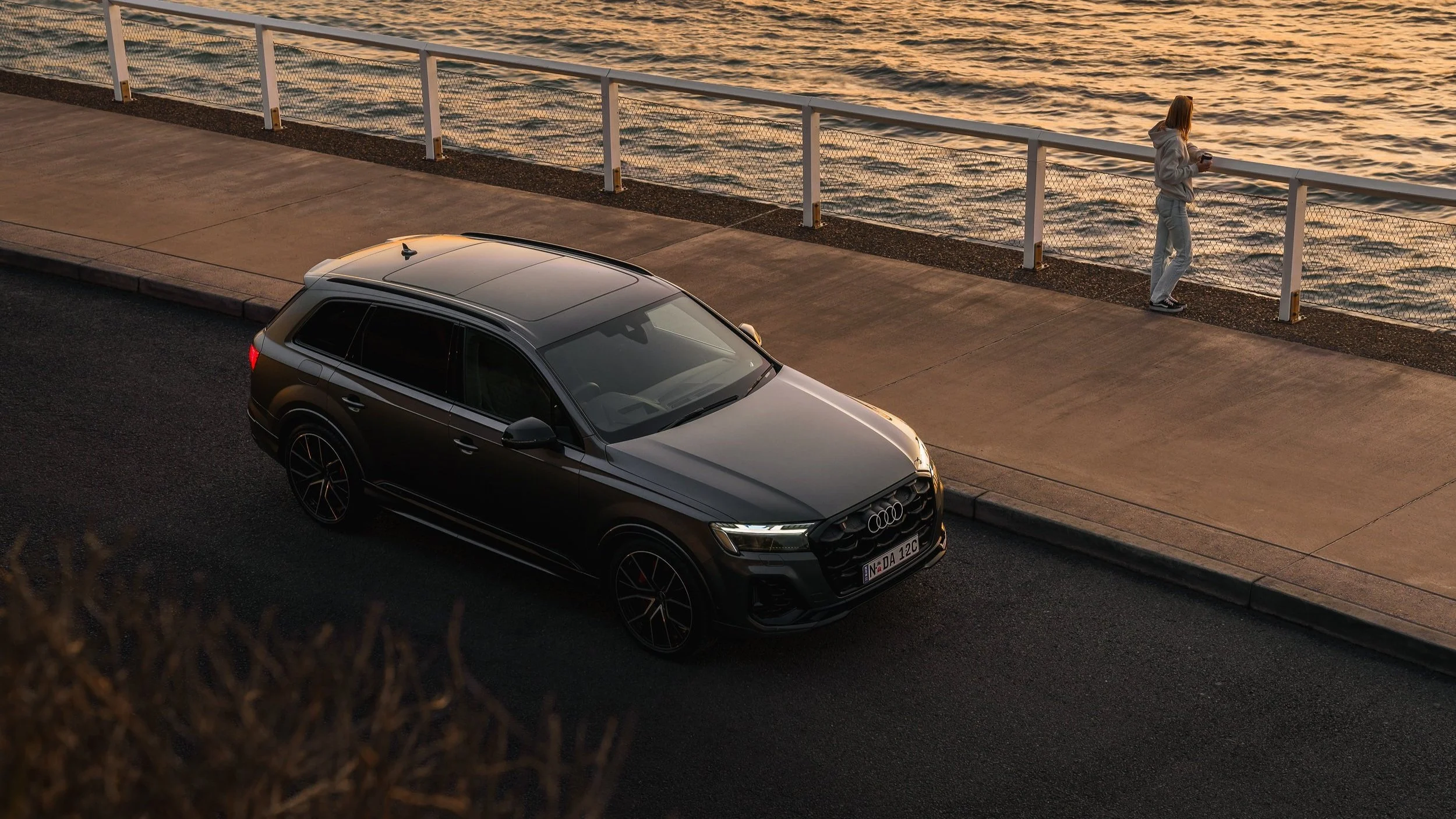Audi+SQ7+%287+of+19%29.jpg