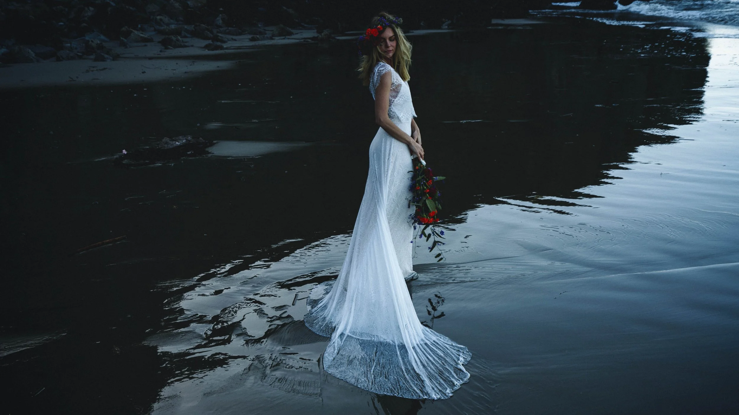 Dress II.0198.Screen.jpg