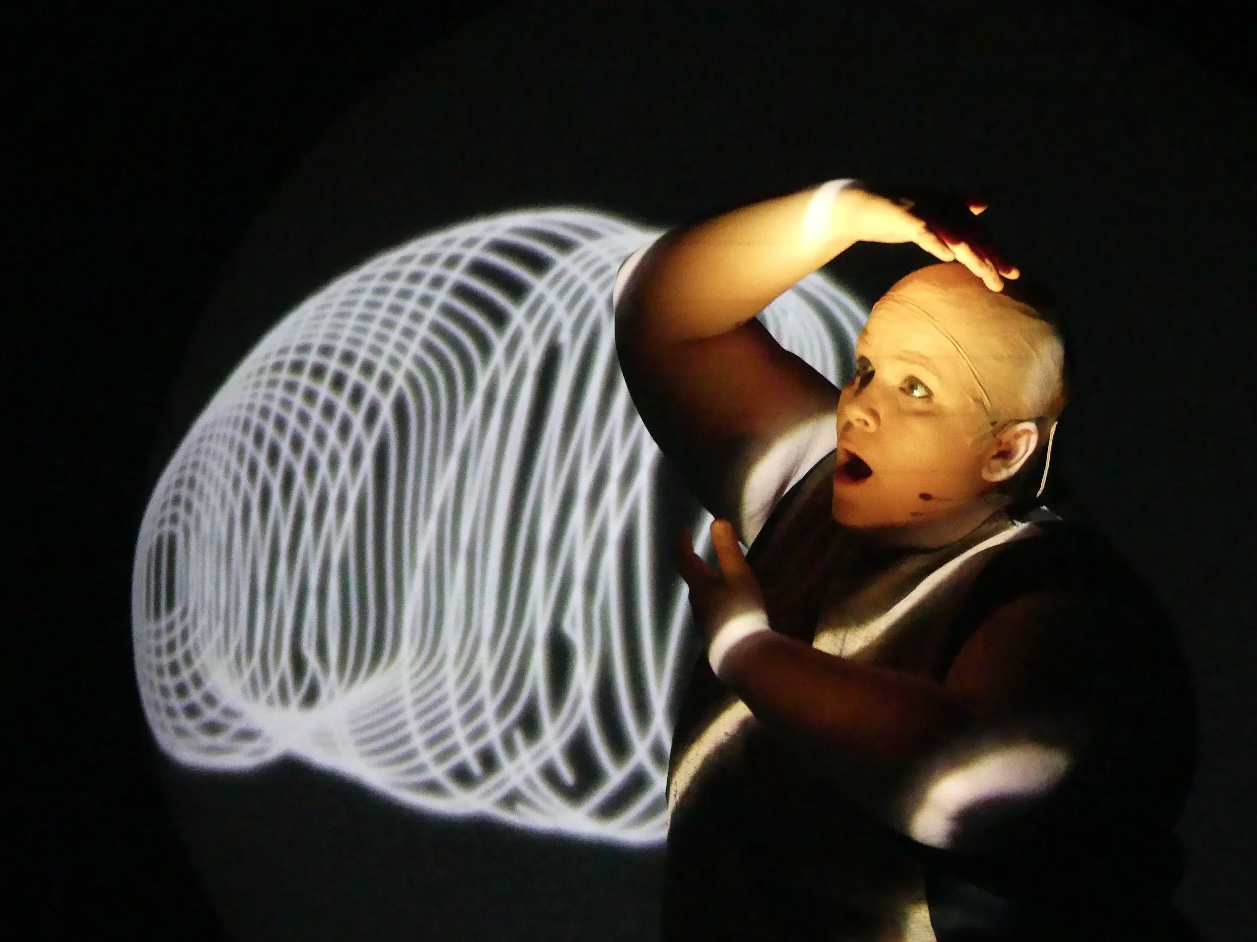 A LAUGH TO CRY • FESTIVAL  SONORITIES