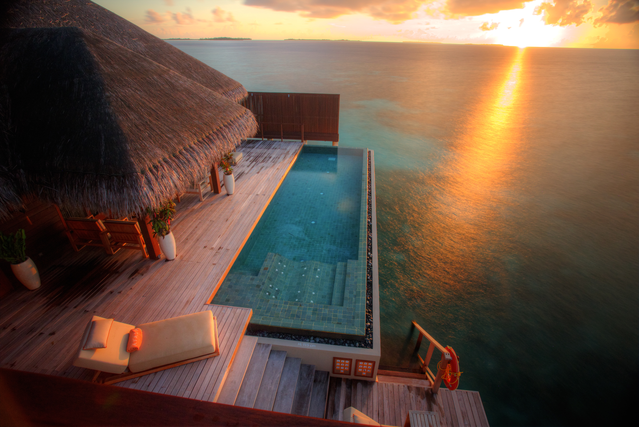 Ayada Maldives Villas ROYAL OCEAN SUITE (11).jpg