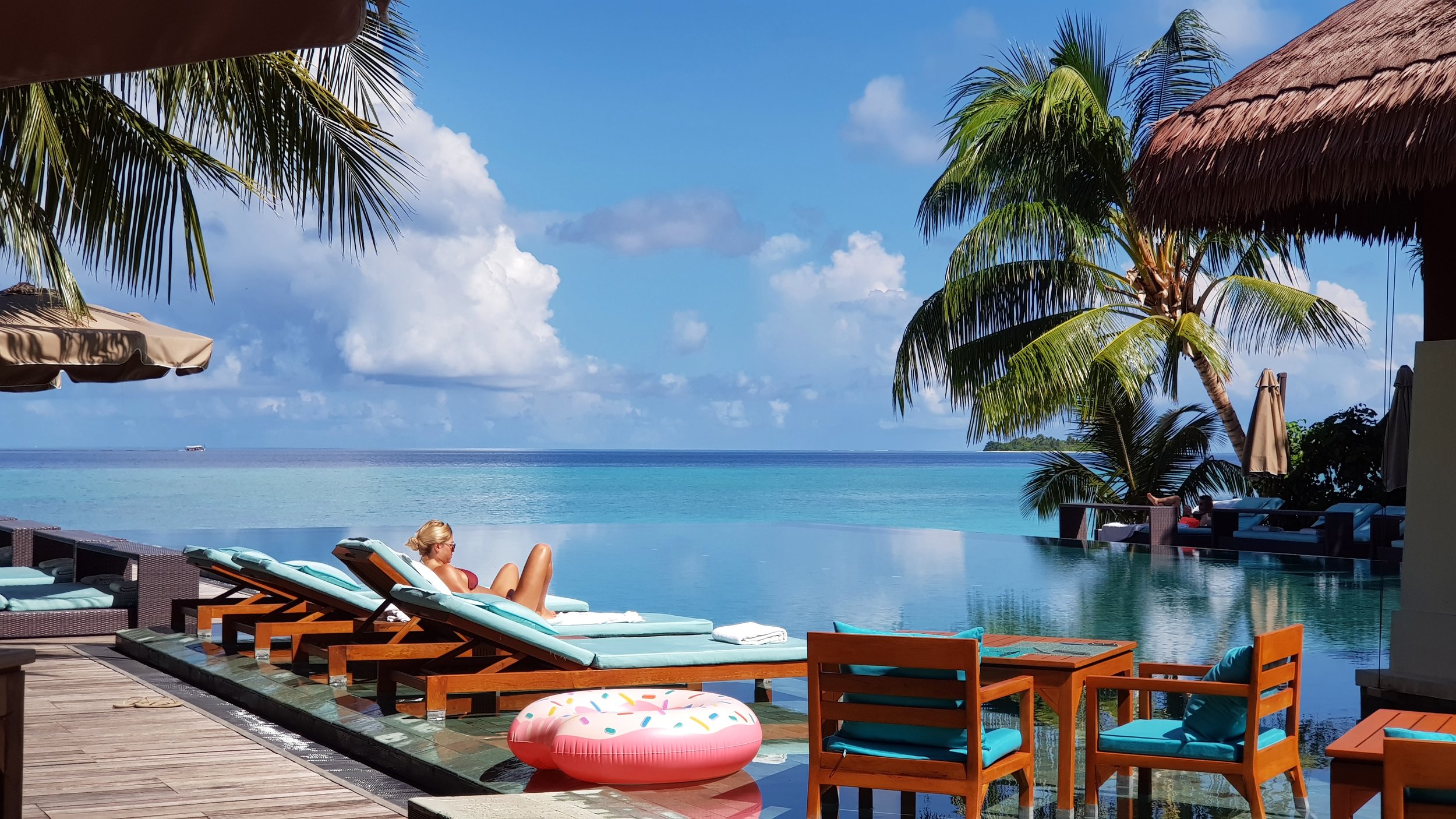 Zero Degree Pool Bar at Ayada Maldives