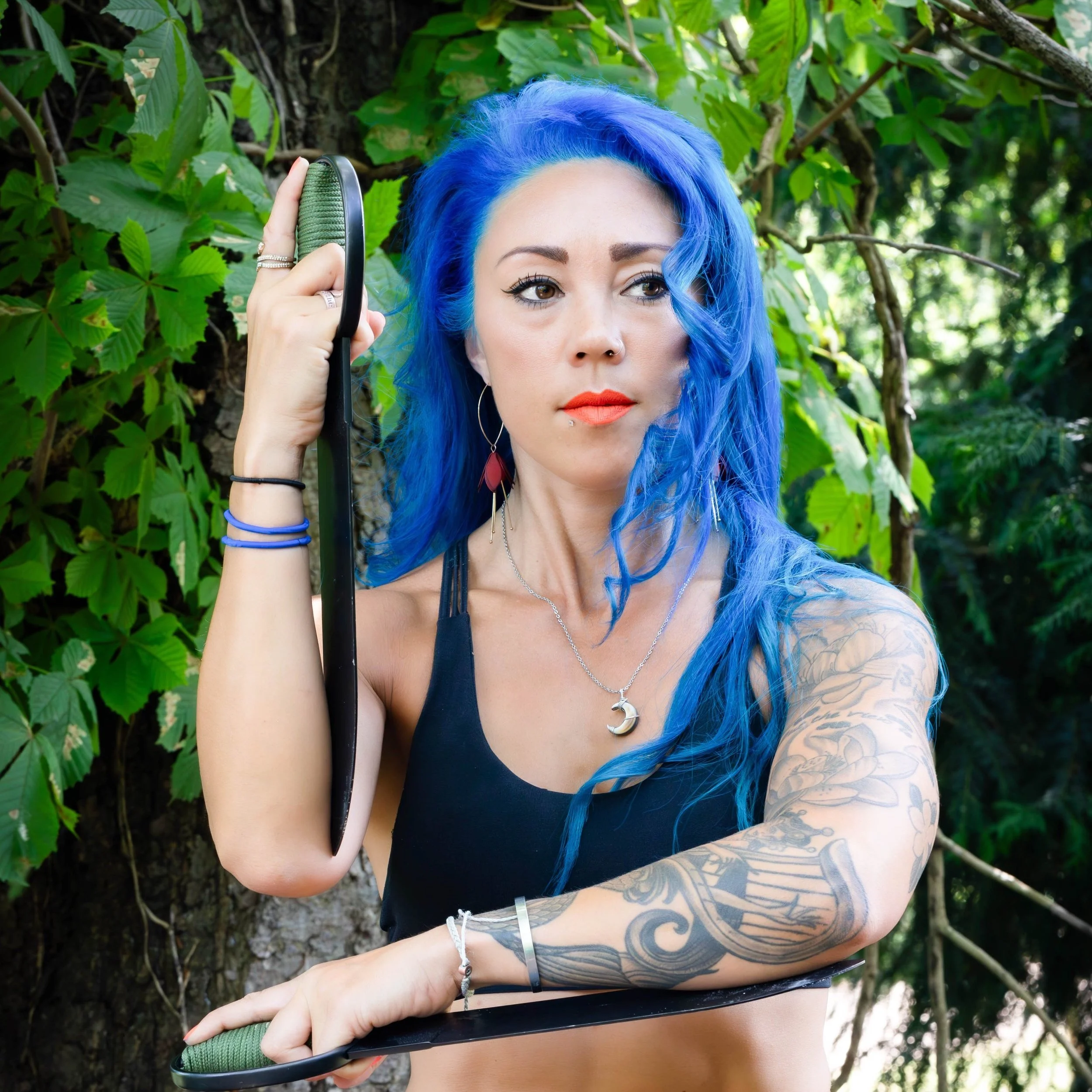 English | Hong Kong Chinese