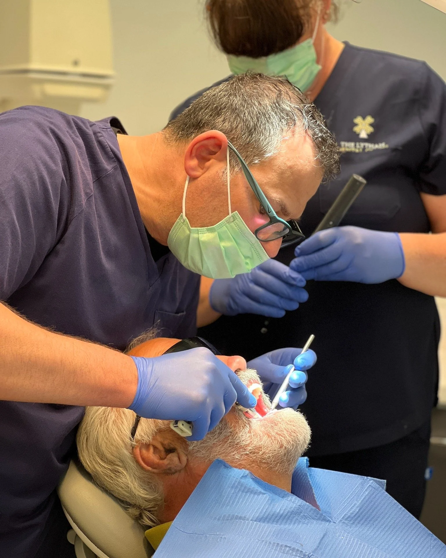 An artist with his brushes! Our Implantologist, Samo makes sure every detail of his patients full mouth implants feel perfect! 

If you're interested in learning more about full mouth implants, have a look through the blogs in our highlights - or cal