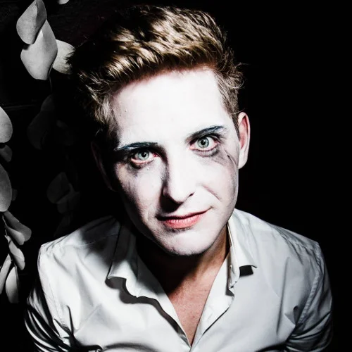 The Assistant: Bradley Storer