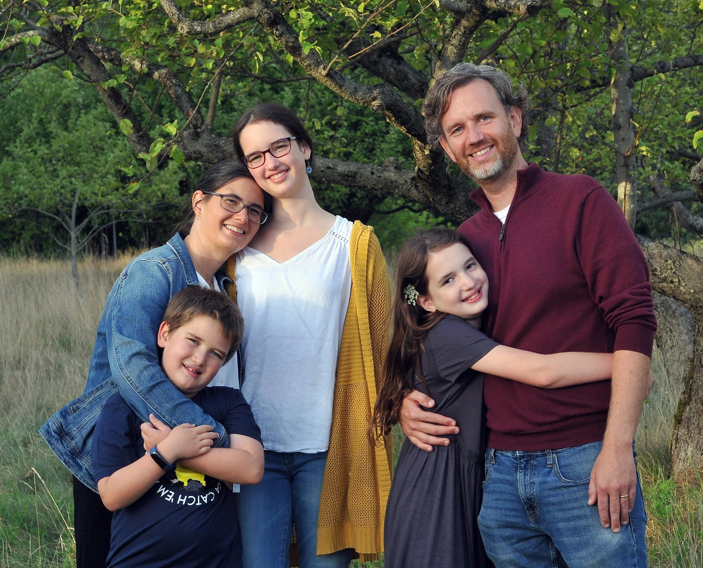 Family Photo to replace the younger family photo.jpg