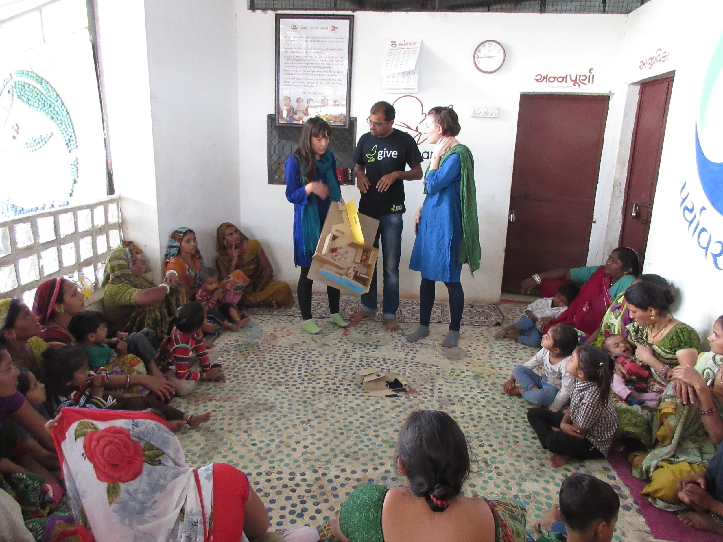 05_Bholu 15_community presentation.jpg