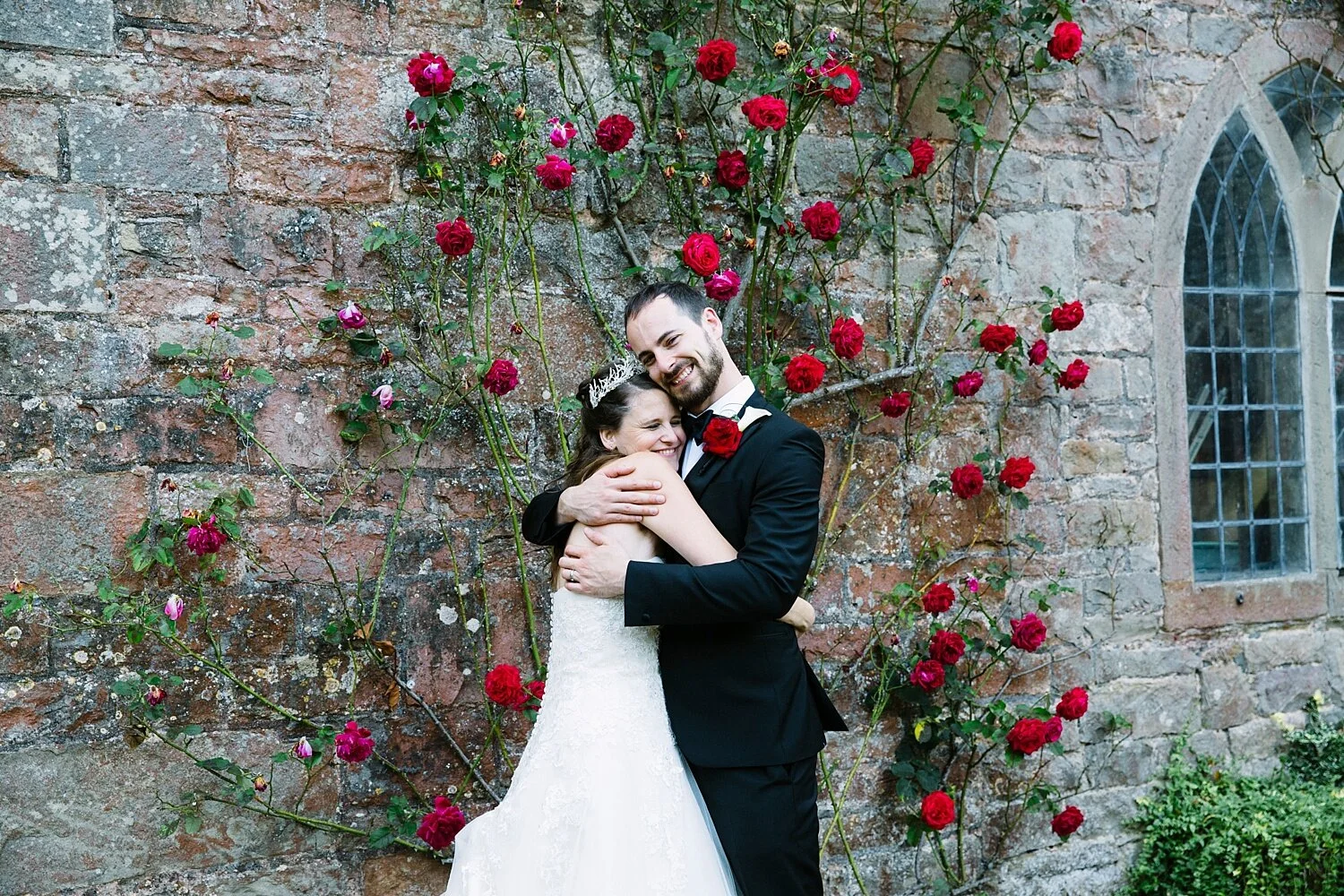 CLEARWELL CASTLE WEDDING PHOTOGRAPHY