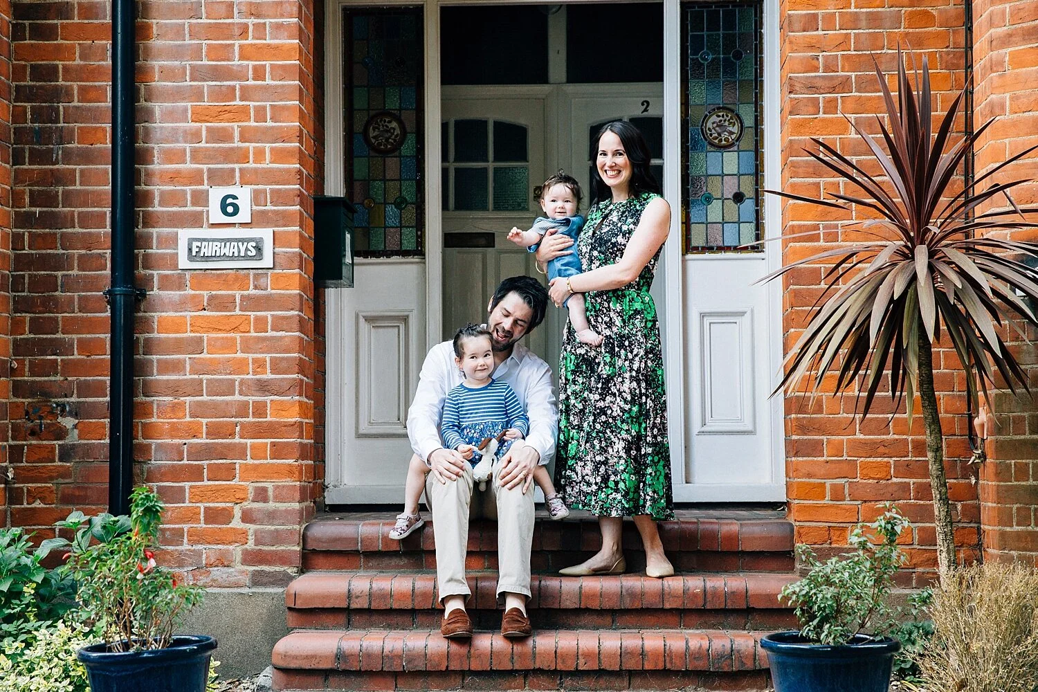 FAMILY FUNDRAISING PHOTOGRAPHIC PROJECT DURING THE COVID-19 PANDEMIC LOCKDOWN