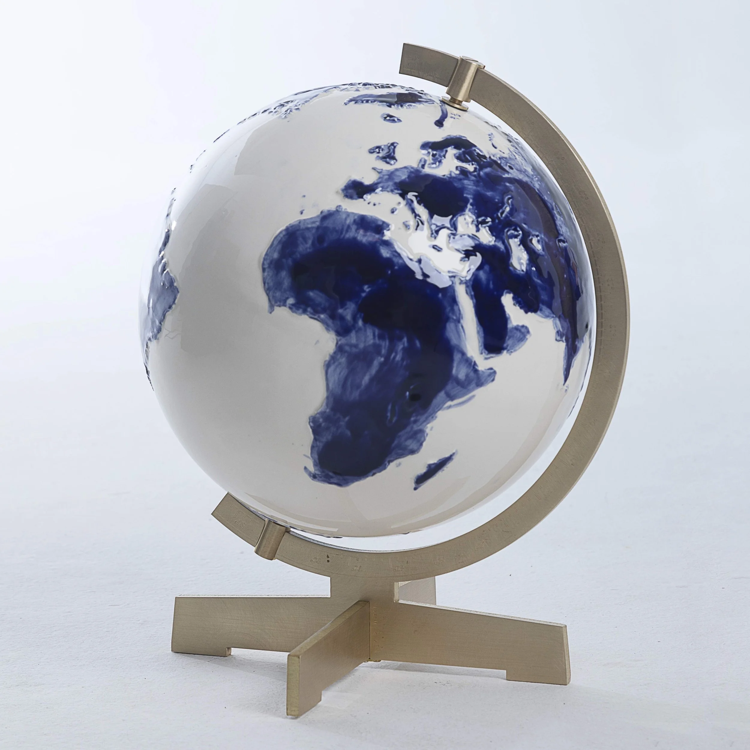 Earth globe.jpg