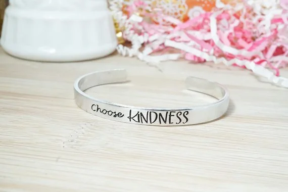 choose kindness bracelet.jpg