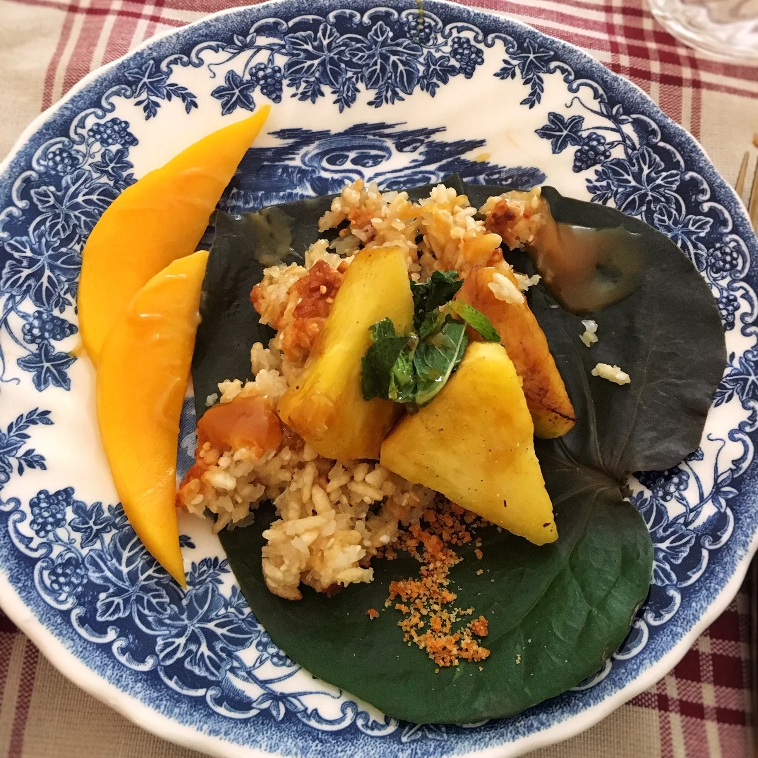 How to make 'nasi kerabu' blue butterfly pea flower rice — Celestial Peach