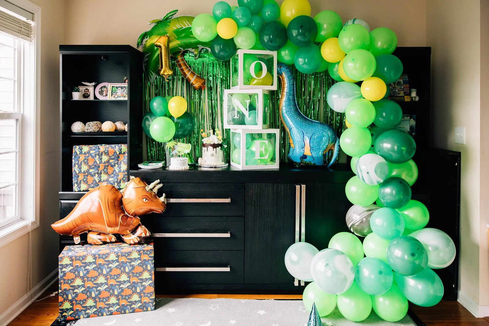 Caleb's 1st Birthday(9.5.2021) (1 of 1)-12.jpg