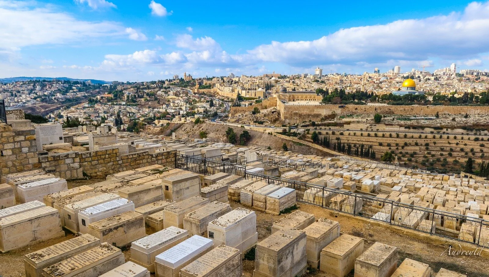 YERUSALEM : MENGENAL KOTA SUCI PUSAT ZIARAH ISRAEL HOLYLAND TOUR