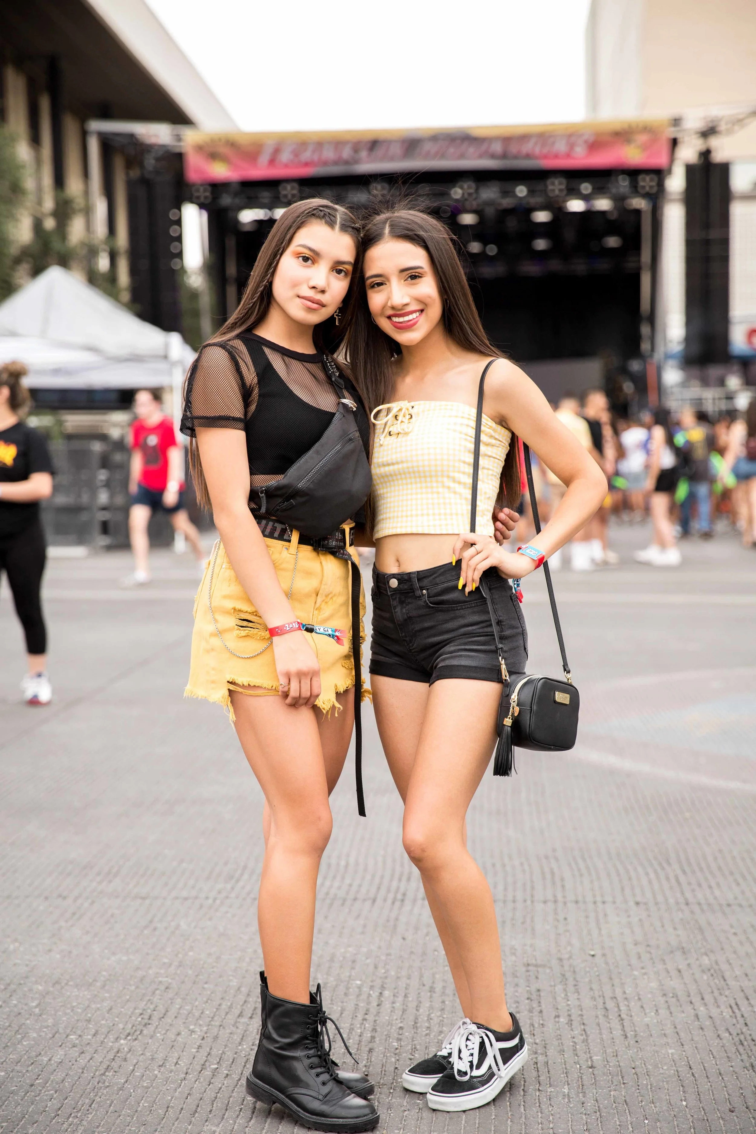 Neon Desert_music_Itzel Alejandra-41.JPG