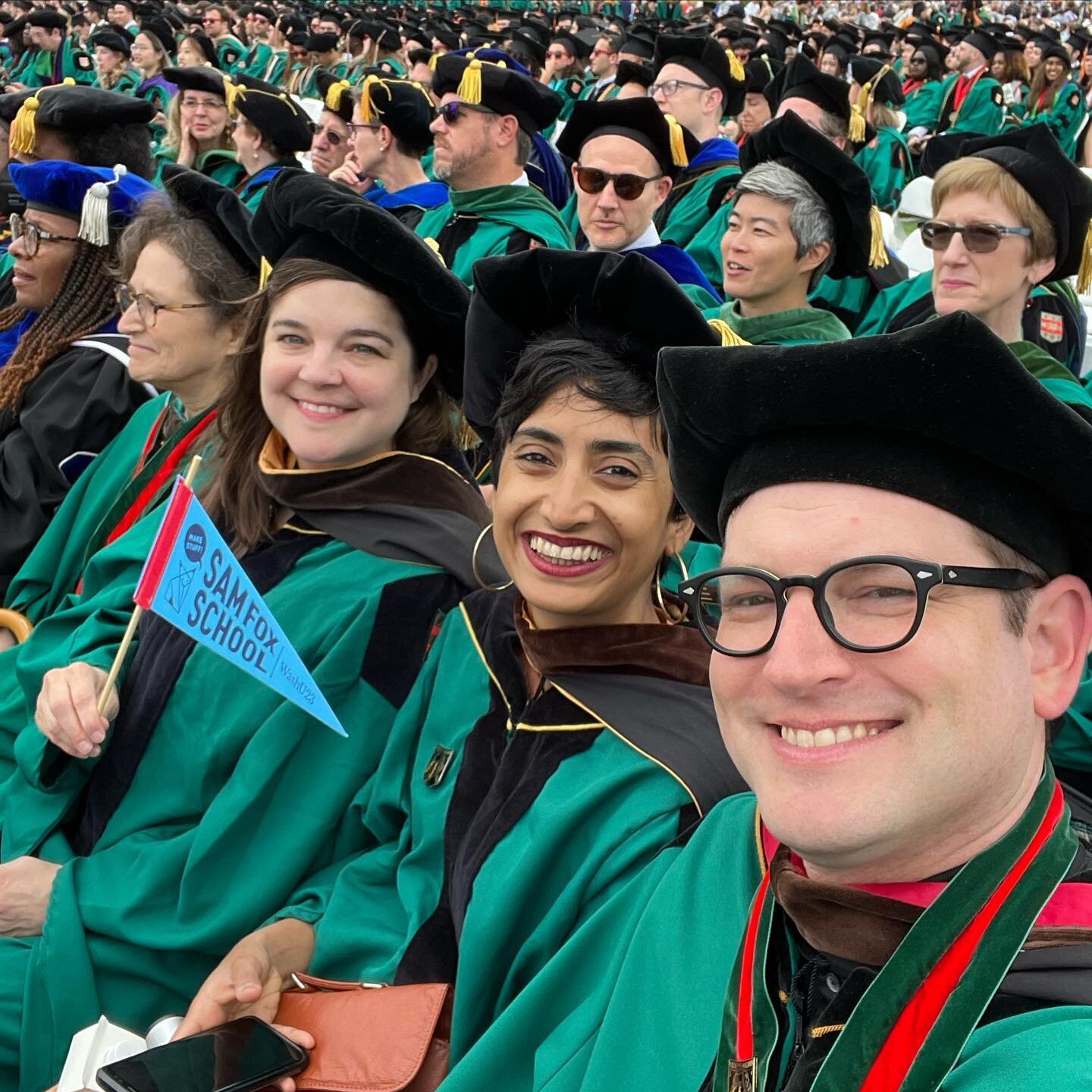 A great day to graduate at @washu - go IVC ! @samfox_mfa_ivc @samfoxschool