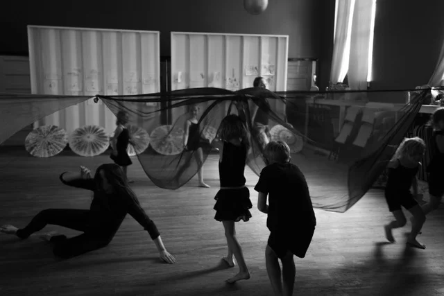 to taste the world of dance