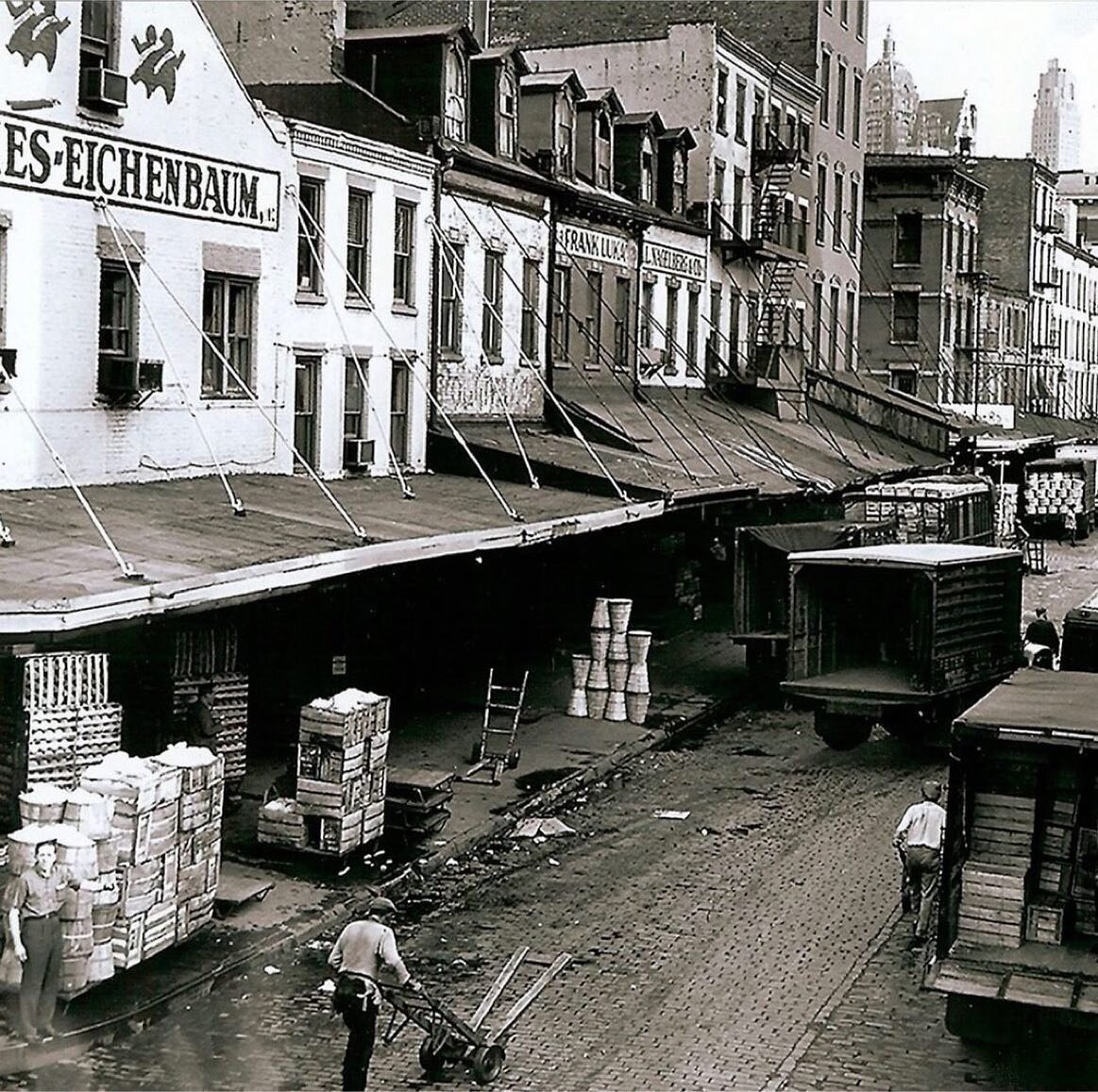 This week, the Market was designated as a Historic Business. Take a trip down memory lane with these old photos of the Market. #ThrowbackThursday

@huntspointmkt