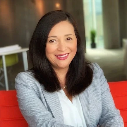 Lesley Elwell Chief People Officer at JE Dunn Construction