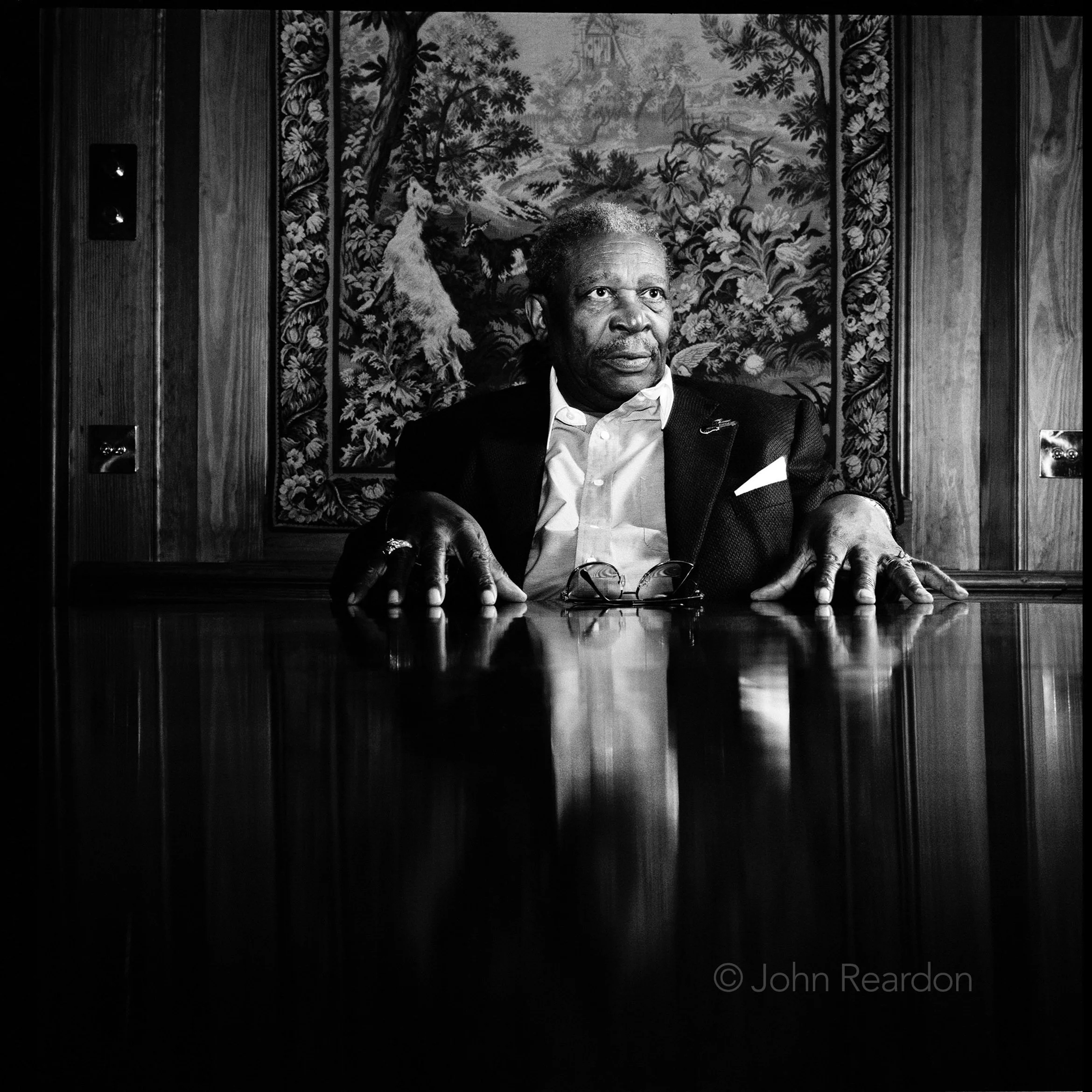 B.B. King.

Photograph &copy; John Reardon, 1998.

Follow @johnreardonarchive for more unpublished &amp; archive materials

#BBKing #musician #Blues #songwriter  #BluesMusician