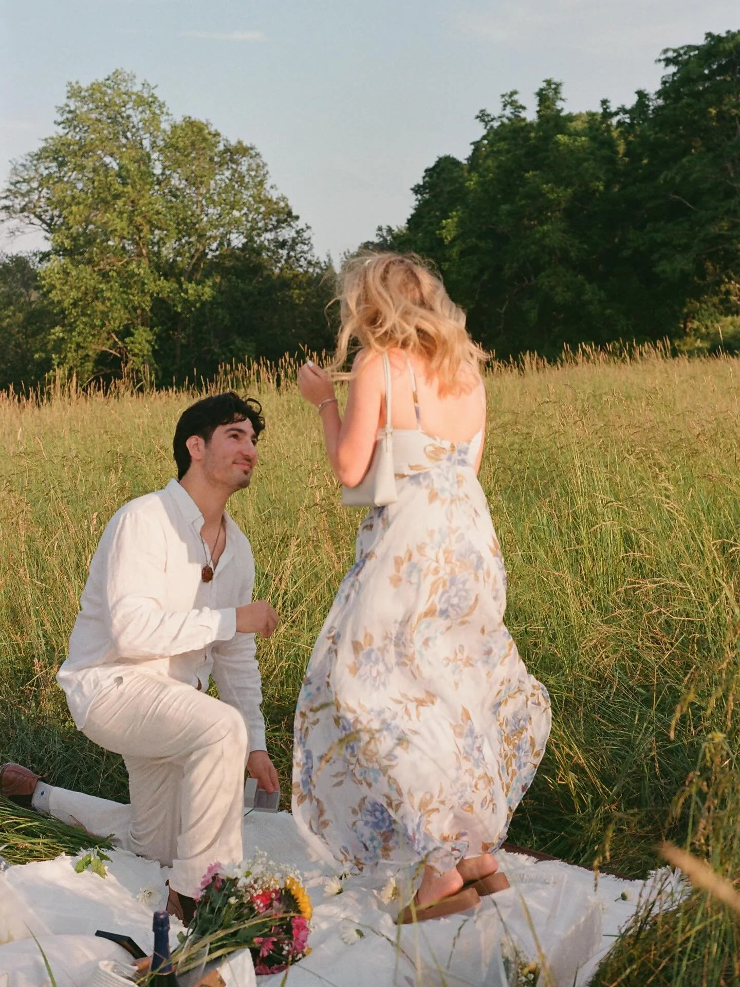 Picture perfect is how I would describe this proposal. The scenery was so straight-out-of-a-movie that we&rsquo;re getting countless references to Pride and Prejudice. I would agree, except this love story is even better than fiction.

#engagementsho