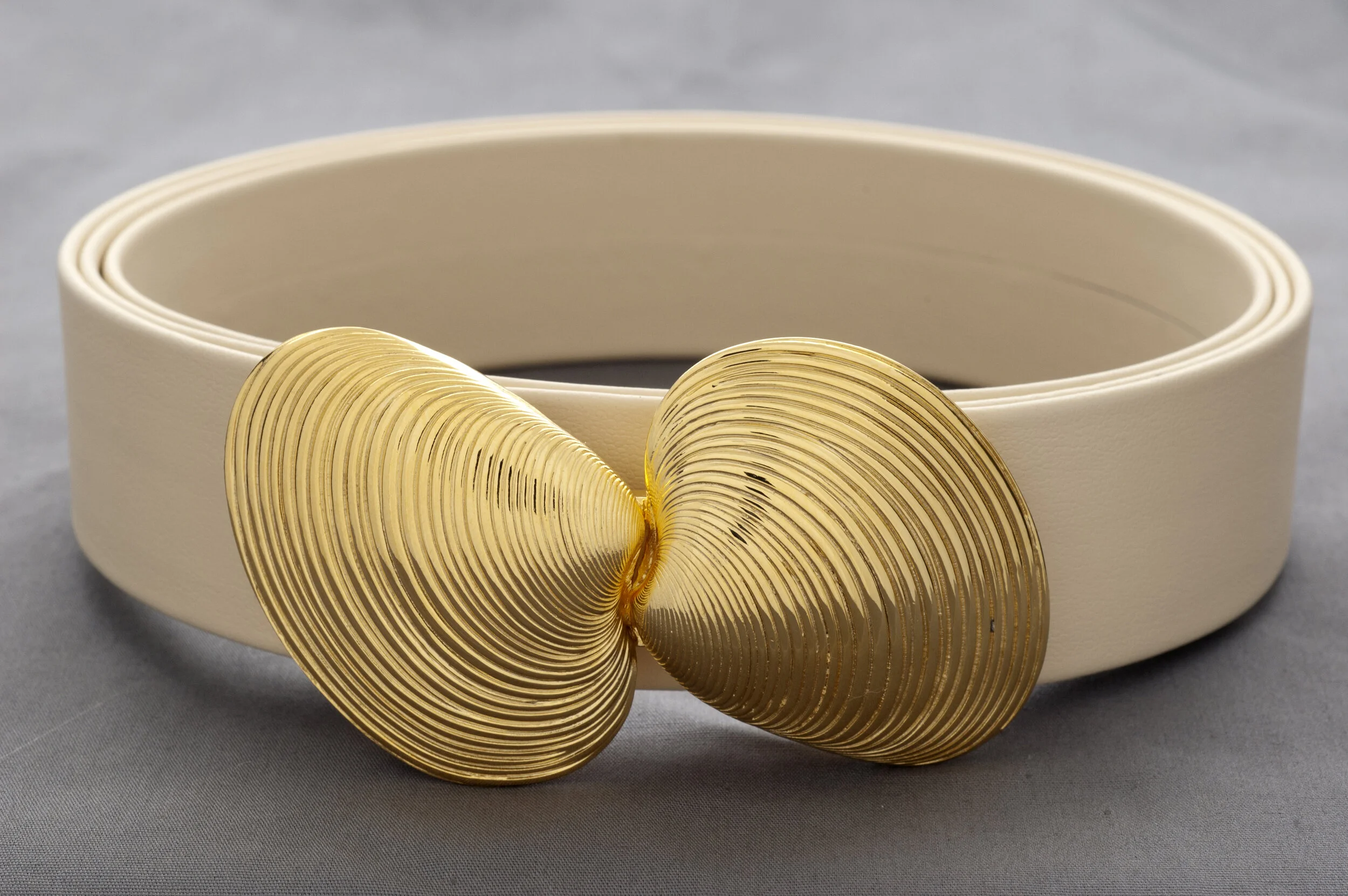 Clam Shell/ Gold Interchangeable Buckle