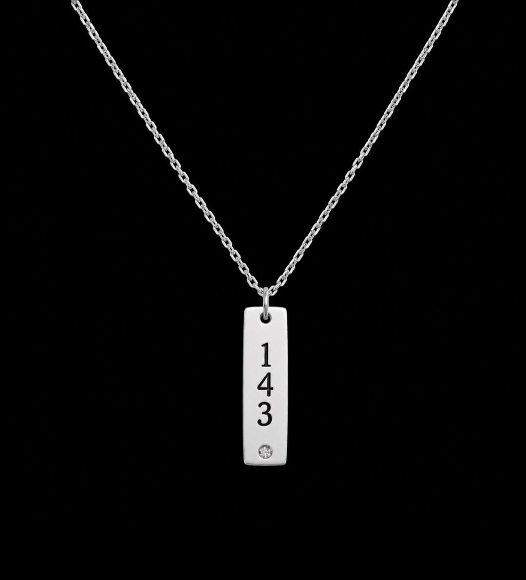 143 sil stone vert.jpg